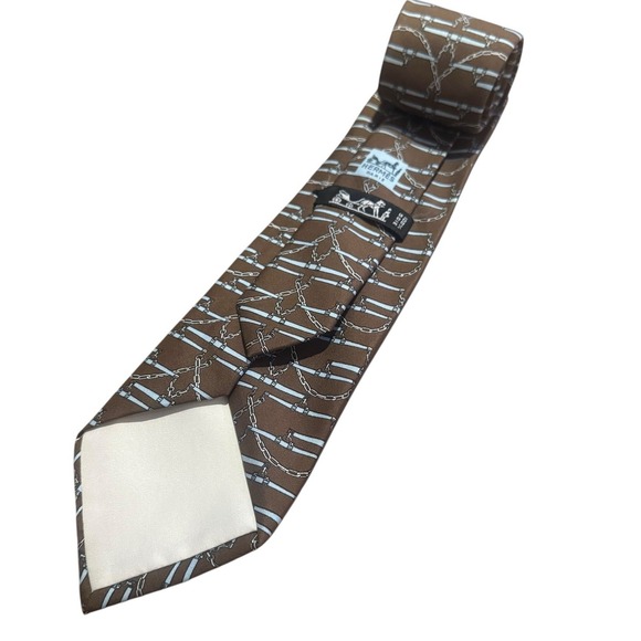 Hermes Men's Vtg Tie Chain Links Brown & Blue Silk 605 SA 4" (W) x 55" (L) euc - Picture 1 of 5